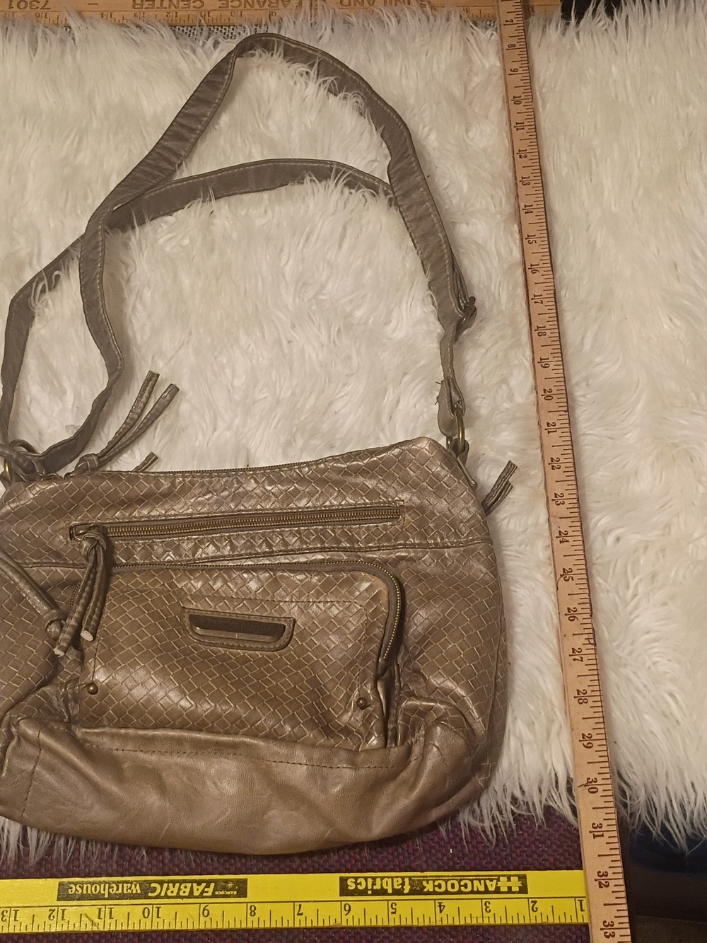 Stone Mountain Accessories Woven Shoulder Bag in Taupe Brown